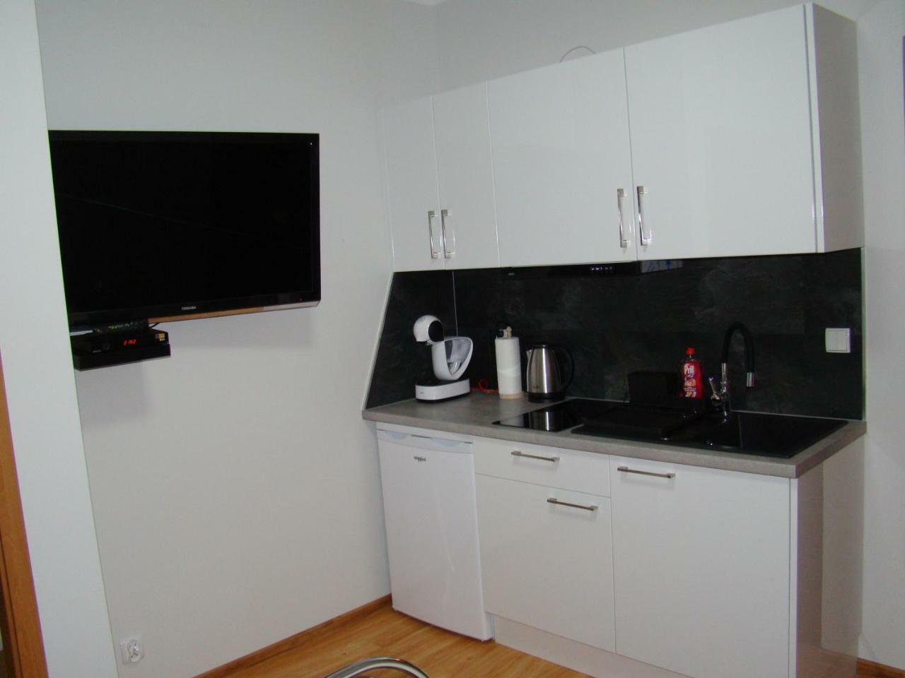 Apartamenty Orle 옐레니아구라 외부 사진