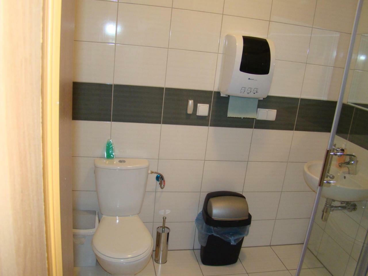 Apartamenty Orle 옐레니아구라 외부 사진